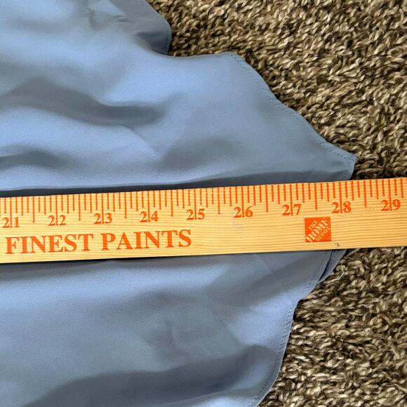 BCBGMAXAZRIA Women's Off the Shoulder Tops Lot of Two M Blue Black OfficeWear - Picture 7 of 13